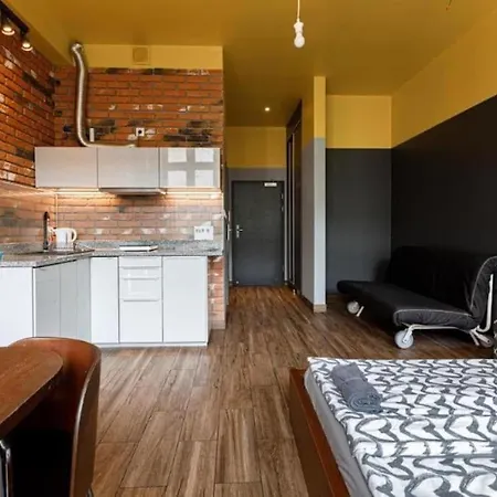 Close-central - Main Rail Station - Kosciuszki 28 Apartment